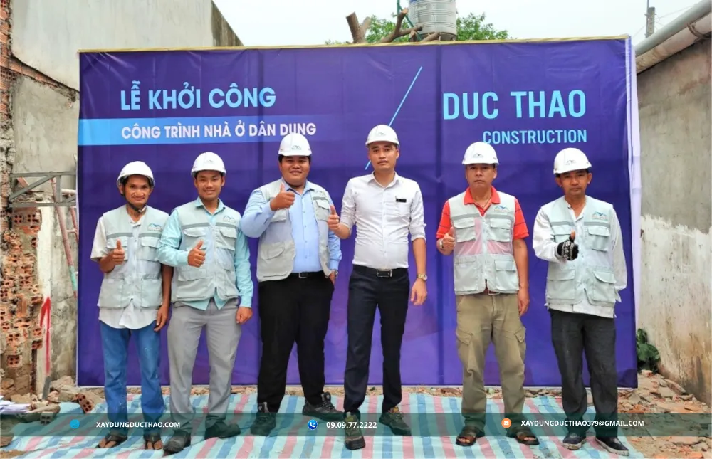 Đội ngũ kỹ sư và kiến trúc sư Đức Thảo tại lễ ký kết