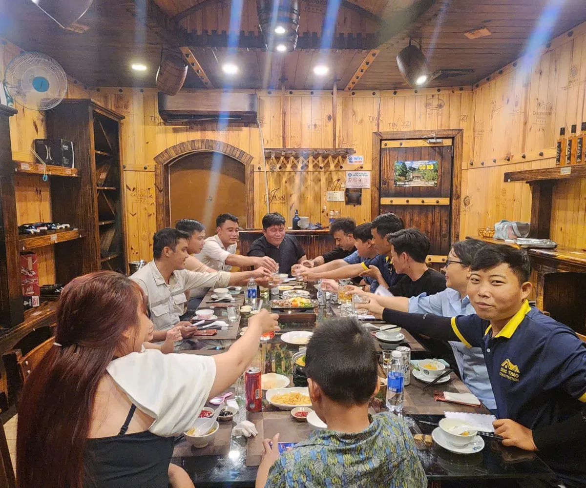 buổi tiệc lễ quốc khánh mùng 2-9