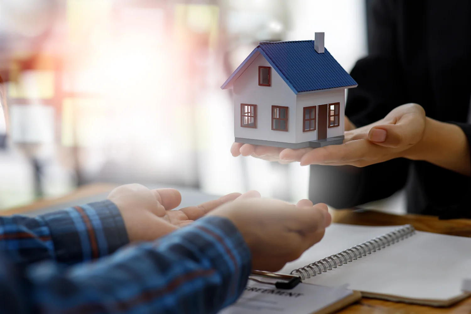 Bàn giao nhà trọn gói cho gia chủ đúng chi phí đã ký