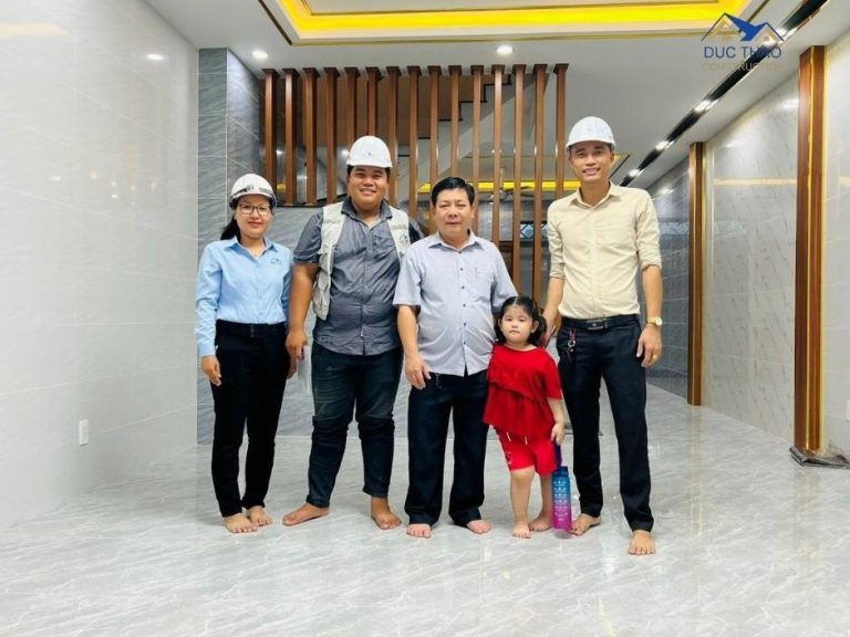 Bàn giao nhà phố 3 tầng - gia đình anh Nam