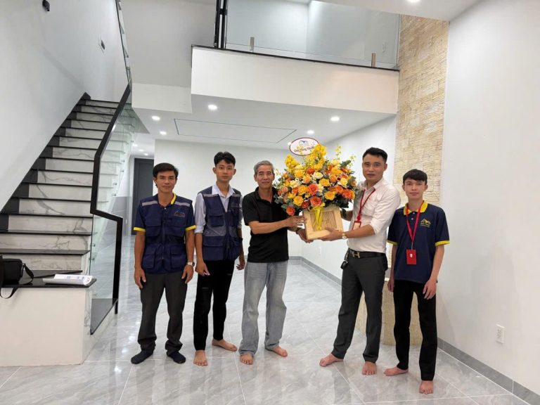 Bàn giao nhà phố cho thuê 4 tầng - CĐT ông Sơn