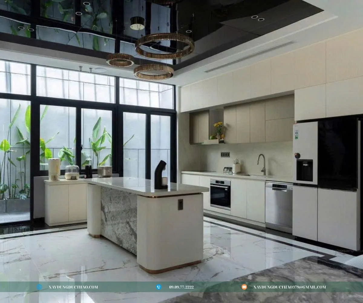 Không gian nội thất phòng bếp mẫu nhà phố 3 tầng được nhiều người ưa chuộng